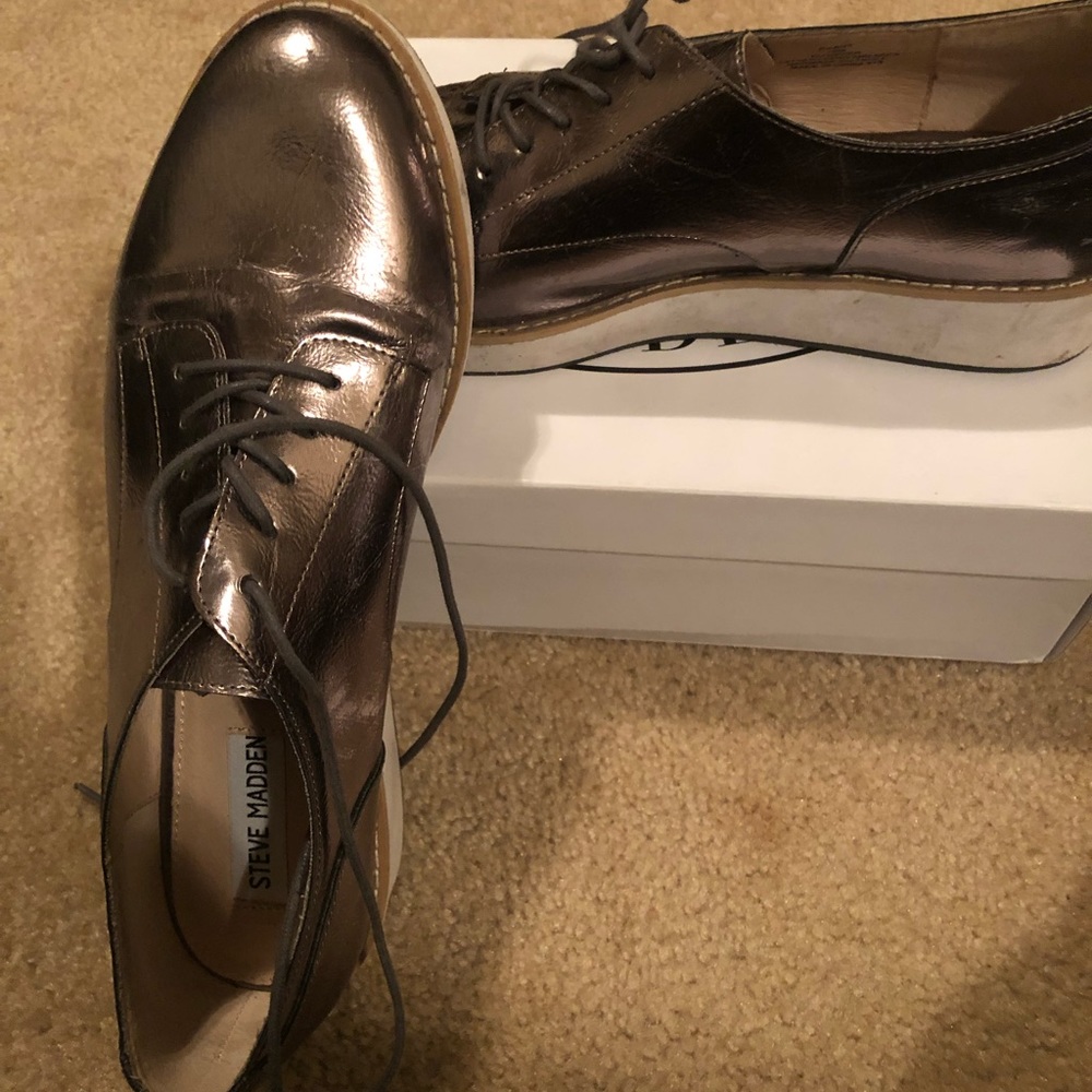 Steve Madden Raant Oxford Shoes
